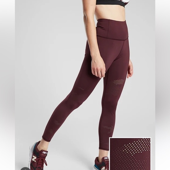 Athleta Pants - Athleta PERSISTENCE CAMO LASER CUT 7/8 TIGHT IN POWERLIFT